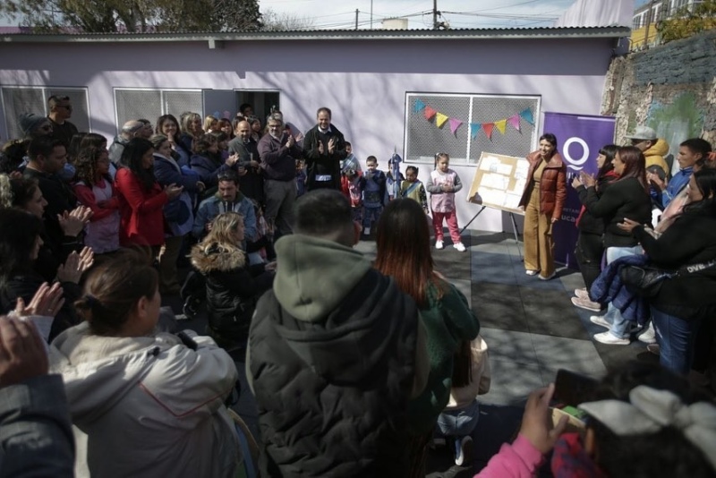 Inauguraron una sala maternal y cuatro nuevas aulas en una escuela de Solano