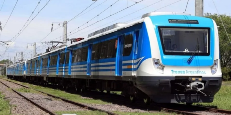 Quilmes: Una mujer intentó quitarse la vida al arrojarse a las vías pero el tren logró frenar a tiempo